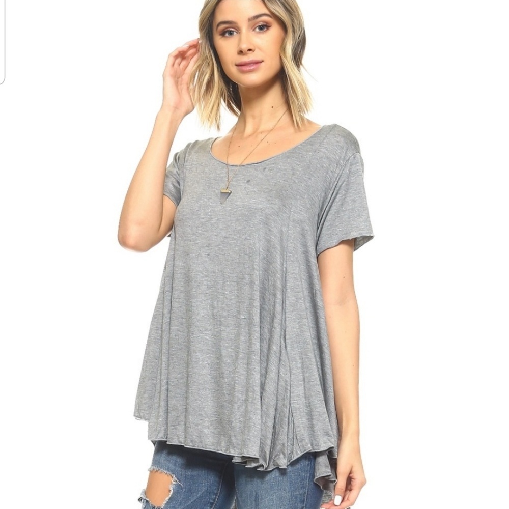 SALE LAST 1 Any 2 $20 Grey Hi Low Tunic - Picture 2 of 5